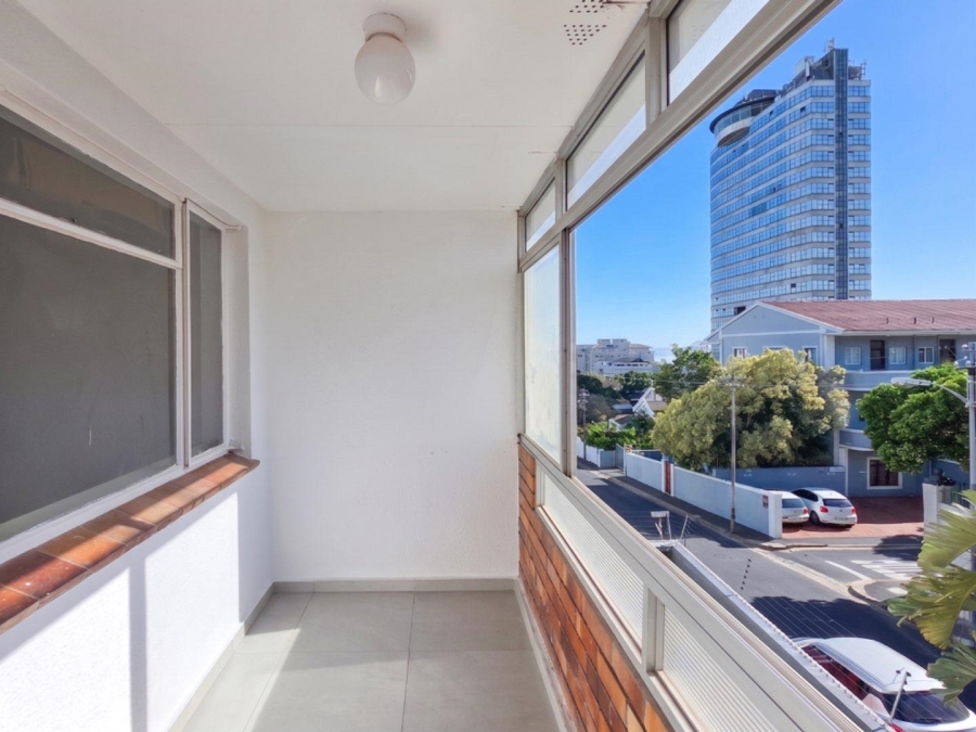 To Let 2 Bedroom Property for Rent in Three Anchor Bay Western Cape